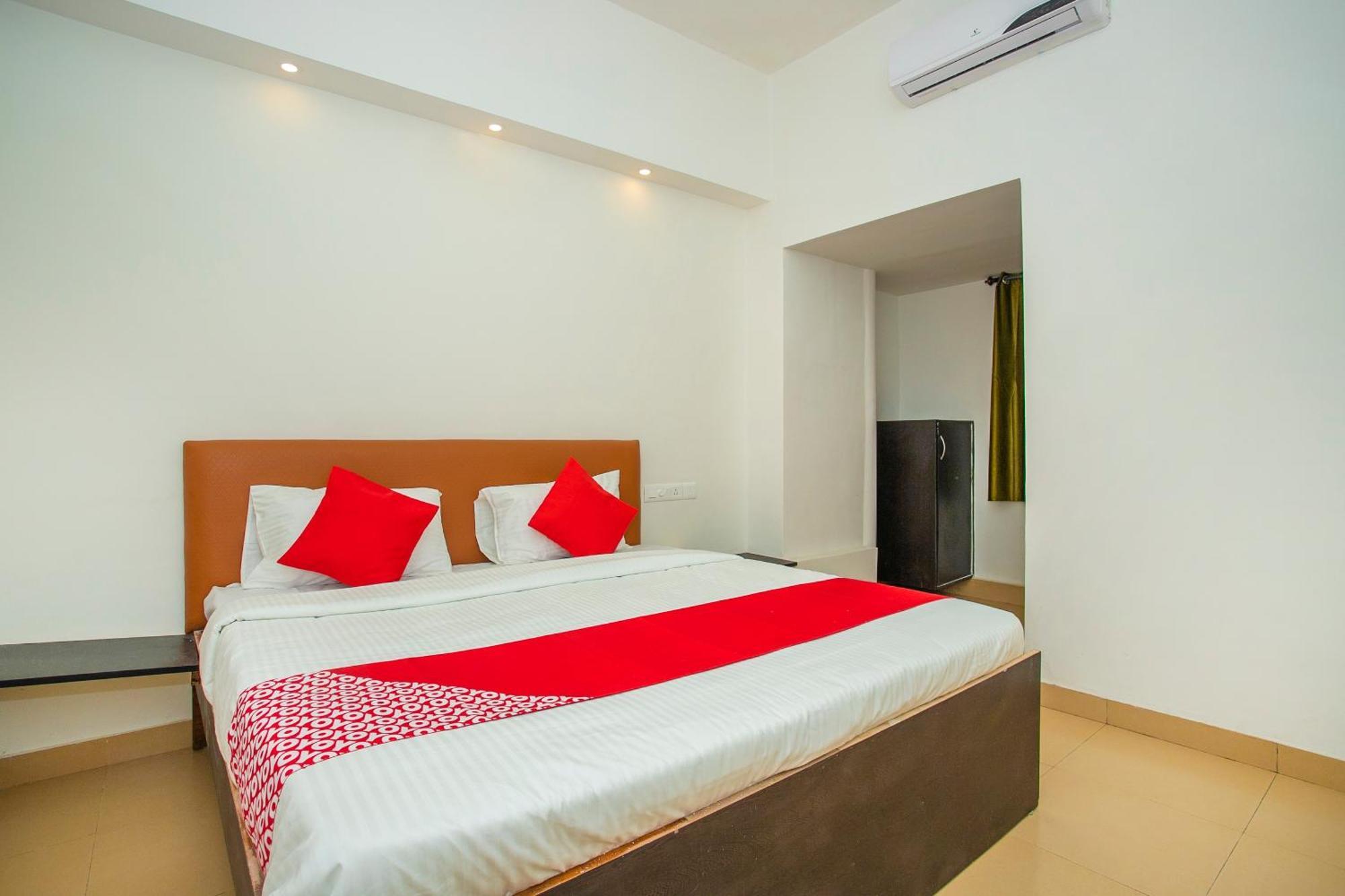 Hotel O Shree Amm Residency